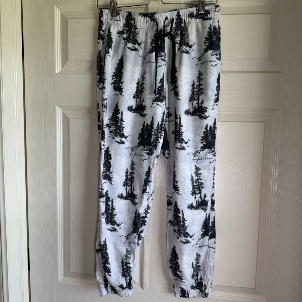 Hollister Sleep Pant Tree Scenery Size XS